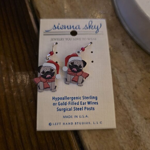 Sienna Sky Pug Dog Santa Hat & Red Scarf Christmas Dangle Earrings USA - Picture 4 of 4